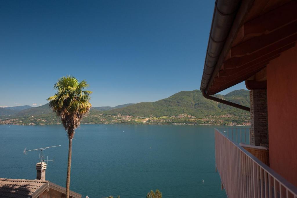 Residenza Erbaluna Oggebio エクステリア 写真